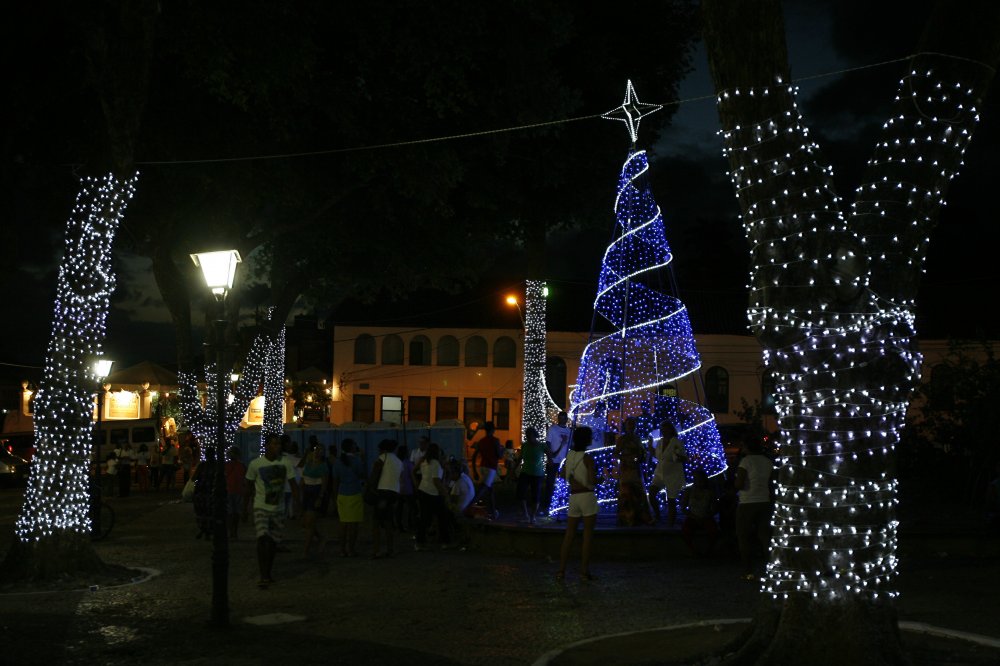 Iluminação de Natal na Praça do Bonfim