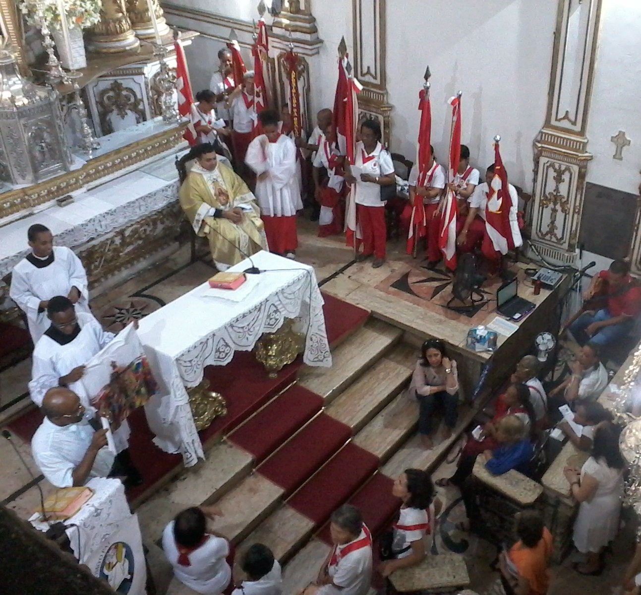 Encontro de Ministros da Eucaristia na Basílica Santuário