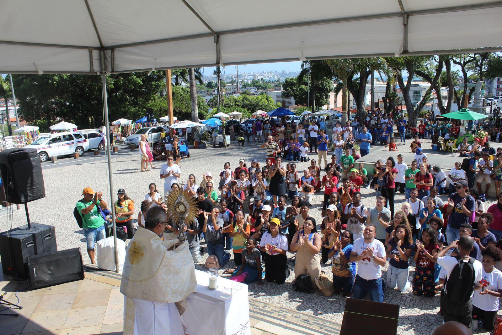 Colina Sagrada acolhe jovens no Dia Nacional da Juventude na Arquidiocese de Salvador 