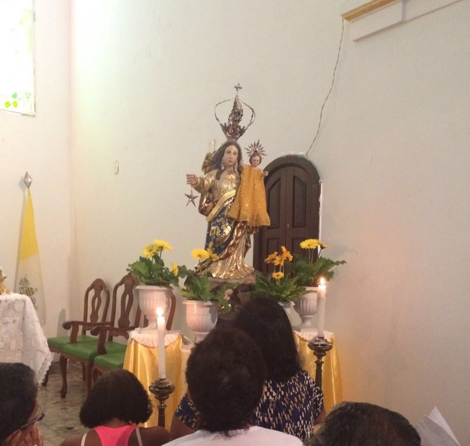 Ms de Maria  celebrado com a Imagem Peregrina de Nossa Senhora da Guia  