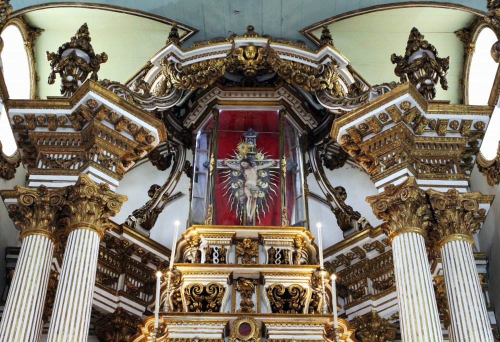 Doaes em prol da restaurao do Altar Mor podem ser feitas atravs de conta bancria