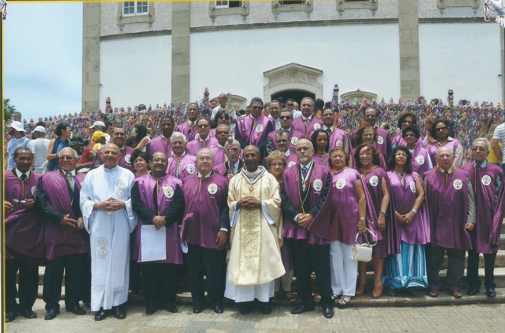 Reitor da Bas�lica Santu�rio do Bonfim celebra missa mensal da Devo��o 