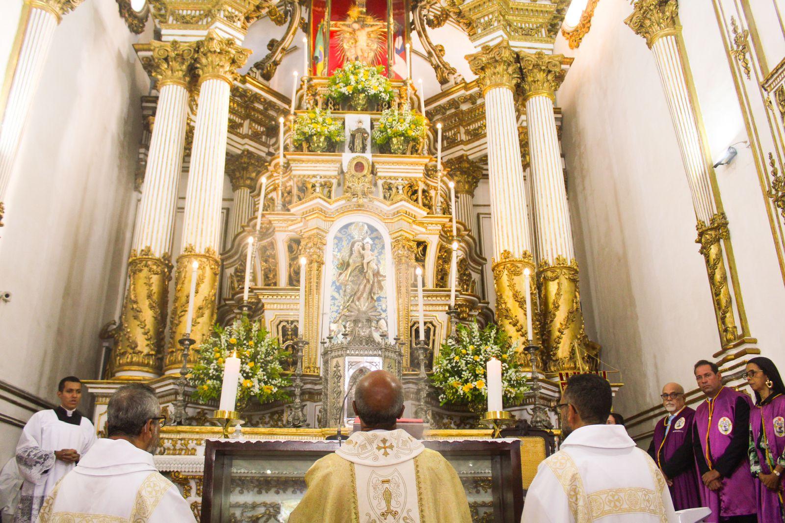 Santa Missa na Igreja do Bonfim