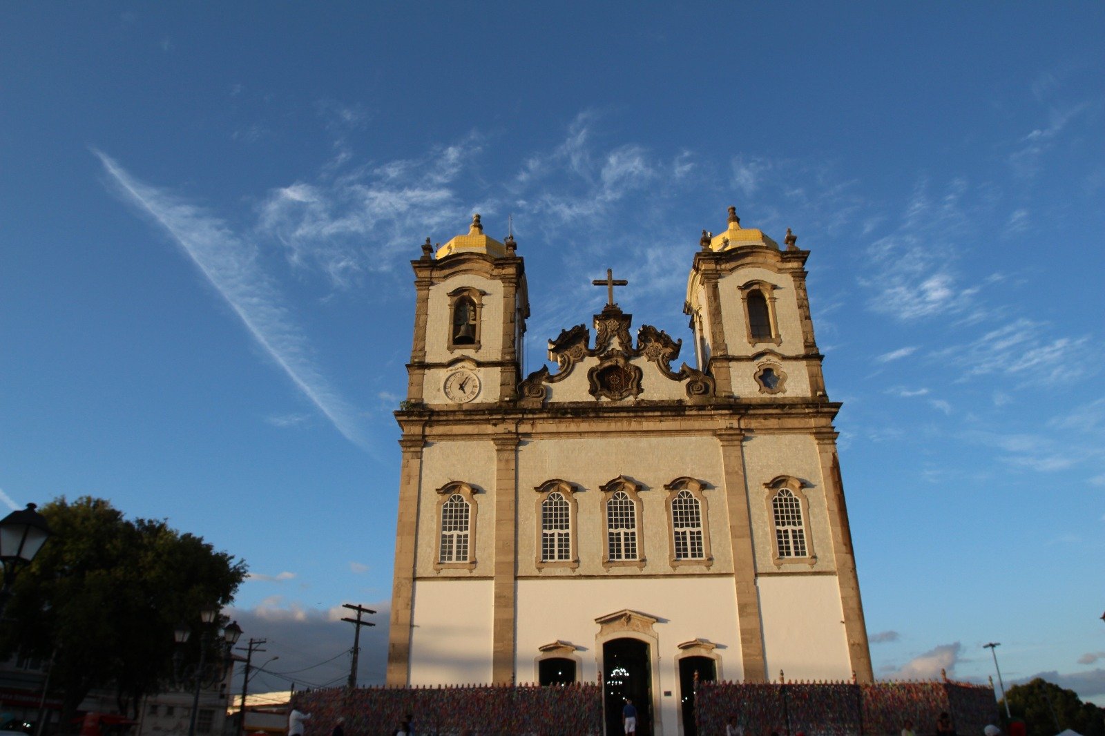Cinco missas sero celebradas na Baslica Santurio nesta quarta-feira (12)