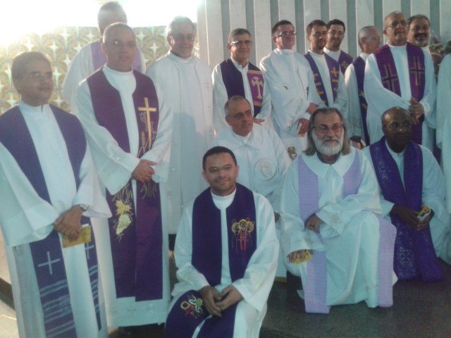 Reitor participa de novenrio de Nossa Senhora do Perptuo Socorro em Curitiba